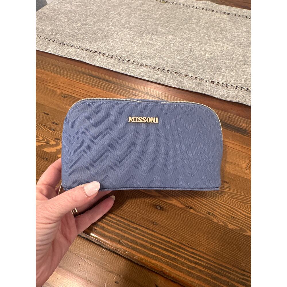 NWT Missoni x Delta Amenity Bag